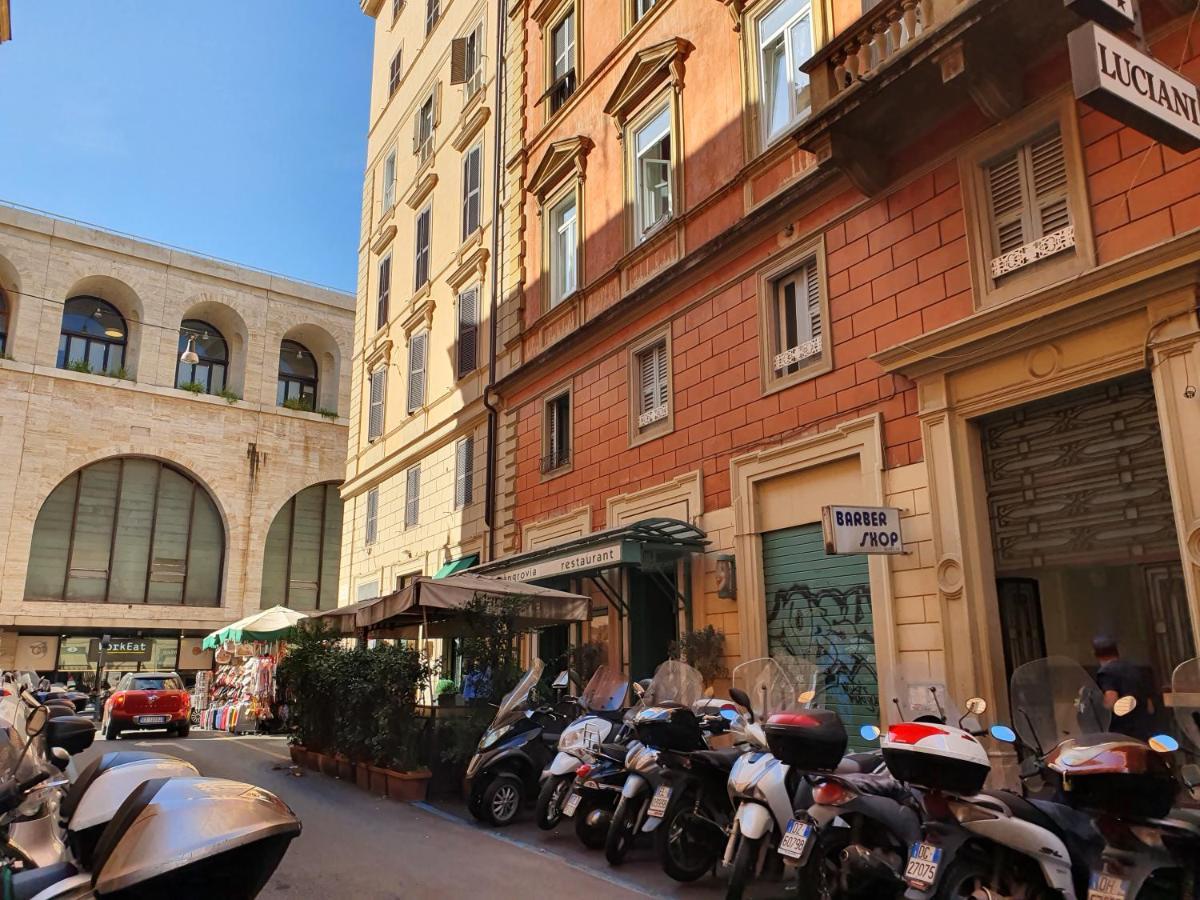 Alloggio Turistico Di Fuoco C Rome Exterior photo